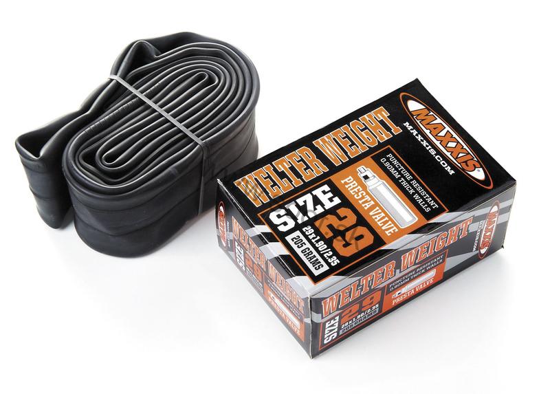 Duša Maxxis Welter 700x23/32 FV60